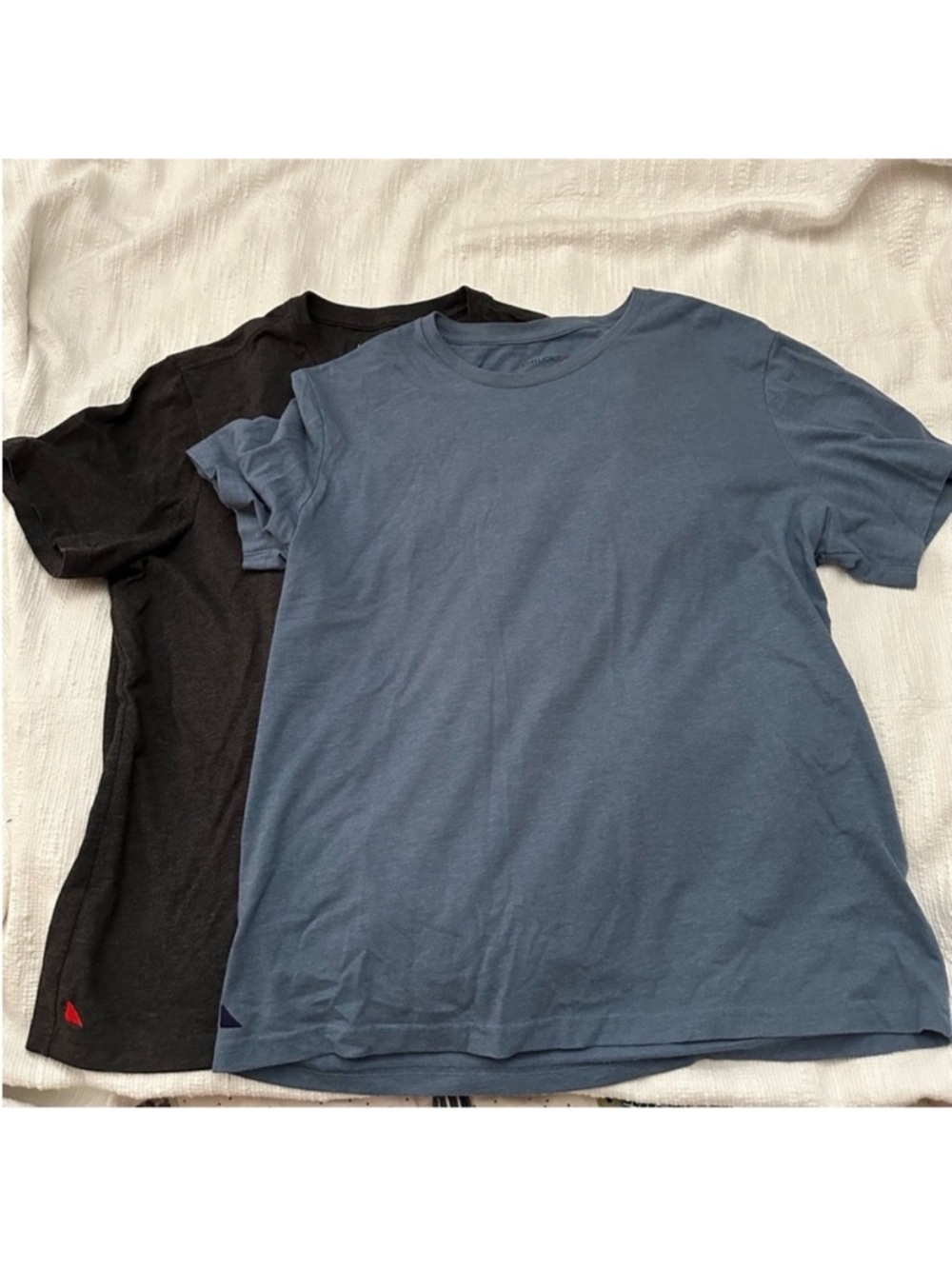 Bundle of UNTUCKit Blue and Dark Grey T-Shirts